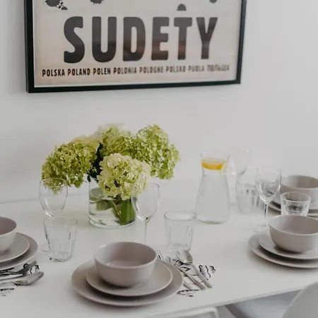 Jeleni Zakatek - W Stolicy Karkonoszy Apartment