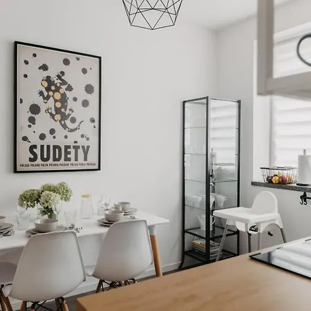 Jeleni Zakatek - W Stolicy Karkonoszy *