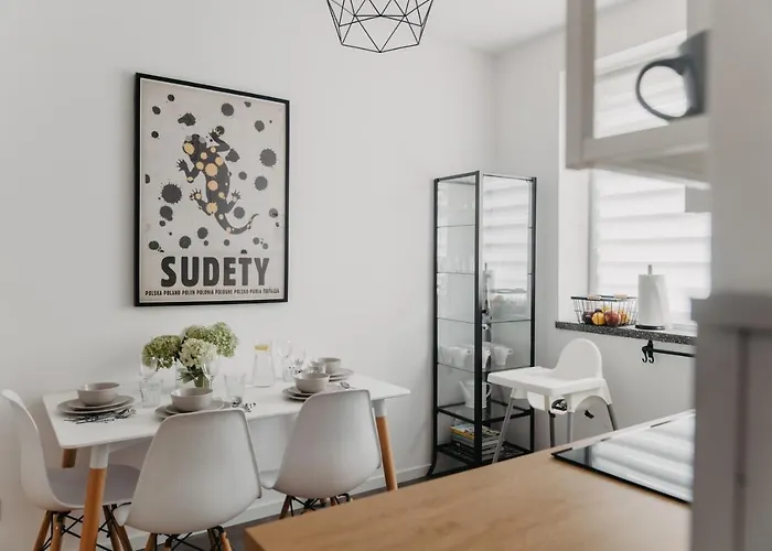 Jeleni Zakatek - W Stolicy Karkonoszy *