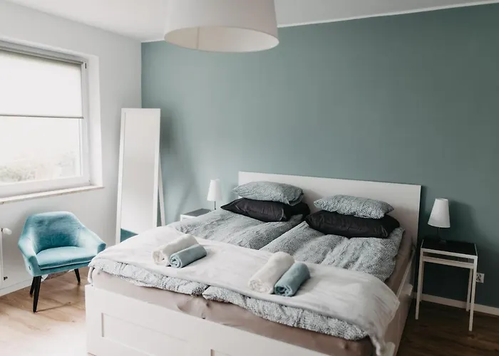 Jeleni Zakatek - W Stolicy Karkonoszy